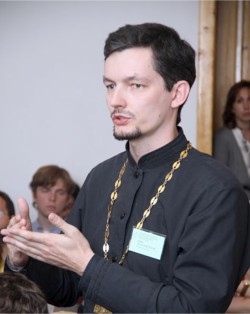 Священник Александр Усатов